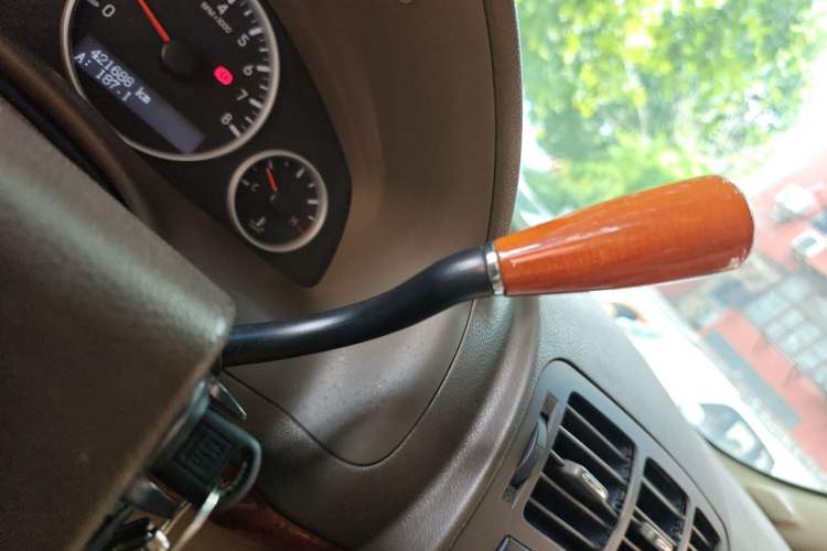 Used Buick GL8 2011 2.4L LT Executive Edition Gear Lever