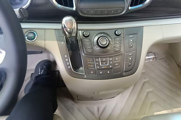 Used Buick GL8 2011 3.0L XT Luxury Business Flagship Edition Gear Lever