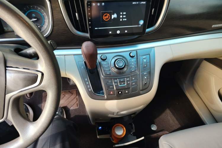 Used Buick GL8 2011 2.4L CT Luxury Business Comfort Edition Gear Lever