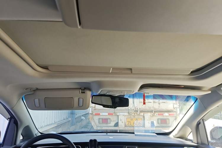 Used Buick GL8 2011 3.0L XT Luxury Business Flagship Edition Headliner