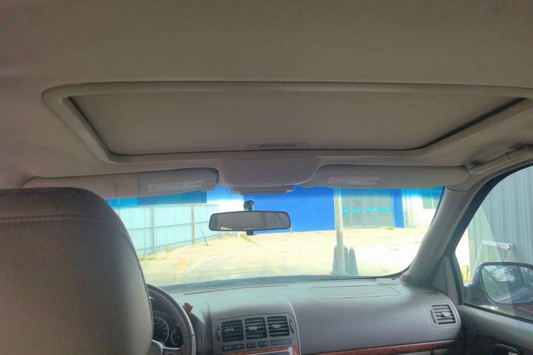 Used Buick GL8 2011 2.4L LT Executive Edition Headliner