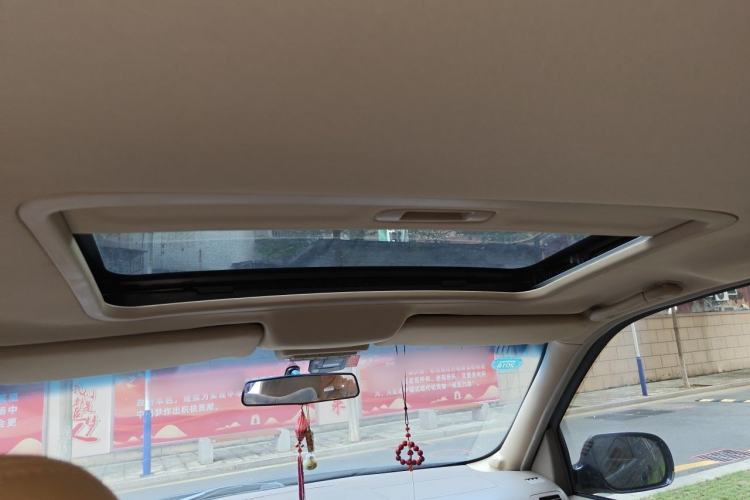 Used Buick GL8 2011 2.4L LT Executive Edition Headliner
