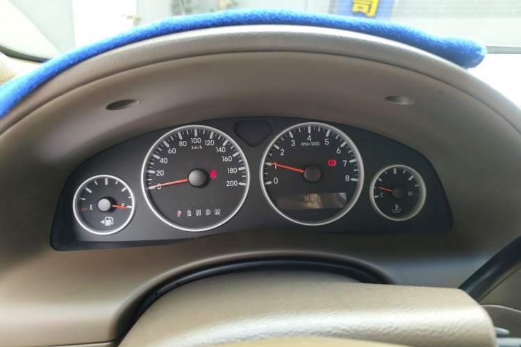 Used Buick GL8 2011 2.4L LT Executive Edition Instrument Cluster