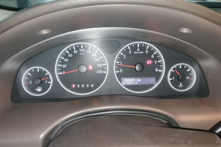 Used Buick GL8 2011 2.4L LT Executive Edition Instrument Cluster