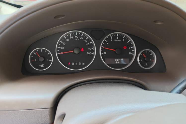 Used Buick GL8 2011 2.4L LT Executive Edition Instrument Cluster