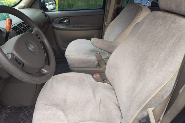 Used Buick GL8 2011 2.4L CT Comfort Edition Left Front Seat