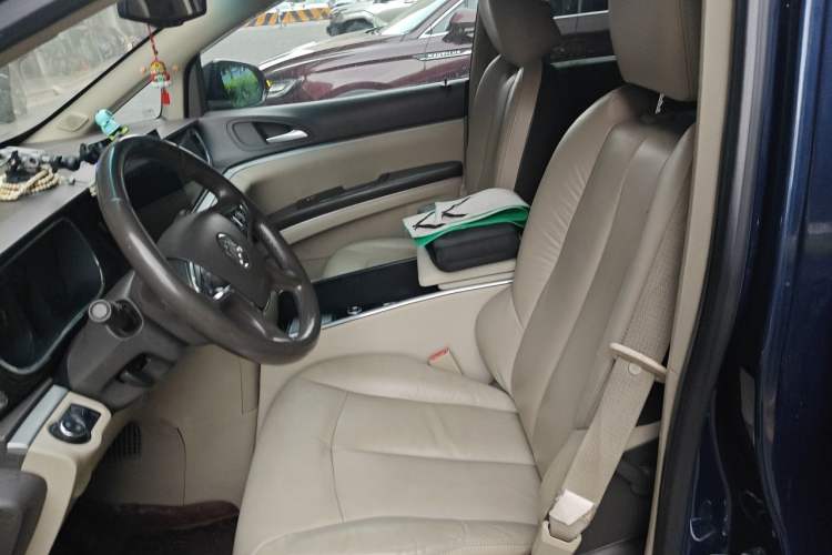 Used Buick GL8 2011 3.0L GT Luxury Business Haoya Edition Left Front Seat