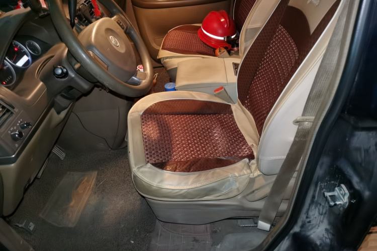 Used Buick GL8 2011 2.4L CT Comfort Edition Left Front Seat