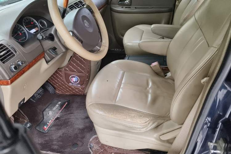 Used Buick GL8 2011 2.4L LT Executive Edition Left Front Seat