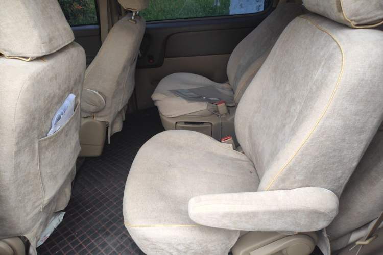 Used Buick GL8 2011 2.4L CT Comfort Edition Left Rear Seat