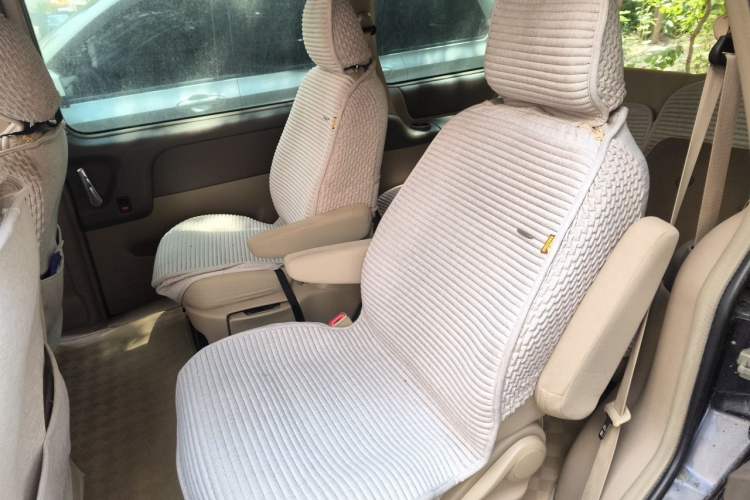 Used Buick GL8 2011 2.4L CT Comfort Edition Left Rear Seat