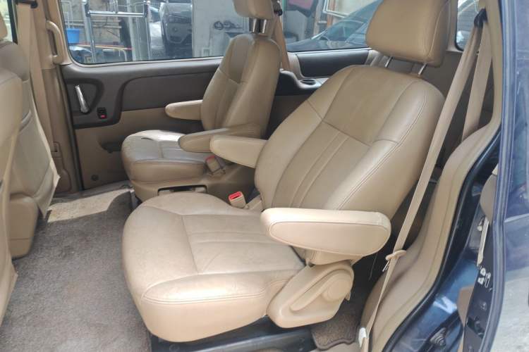 Used Buick GL8 2011 2.4L LT Executive Edition Left Rear Seat