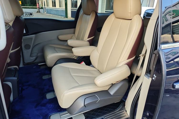 Used Buick GL8 2011 3.0L GT Luxury Business Haoya Edition Left Rear Seat
