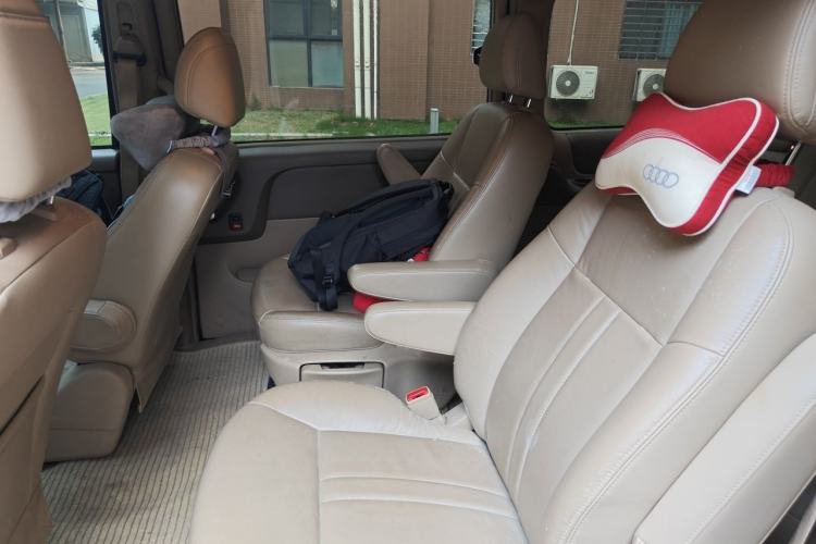 Used Buick GL8 2011 2.4L LT Executive Edition Left Rear Seat