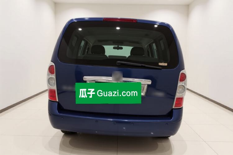 Used Buick GL8 2011 2.4L LT Executive Edition Rear