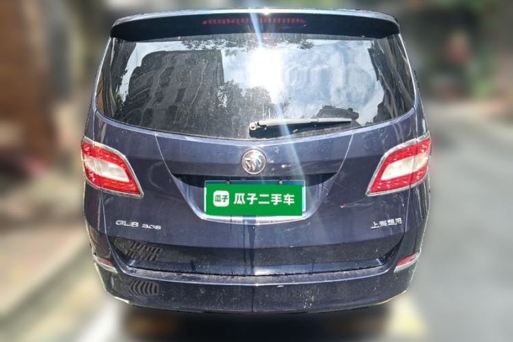 Used Buick GL8 2011 3.0L GT Luxury Business Haoya Edition Rear