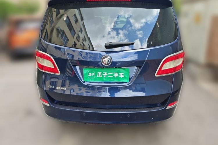 Used Buick GL8 2011 3.0L GT Luxury Business Haoya Edition Rear
