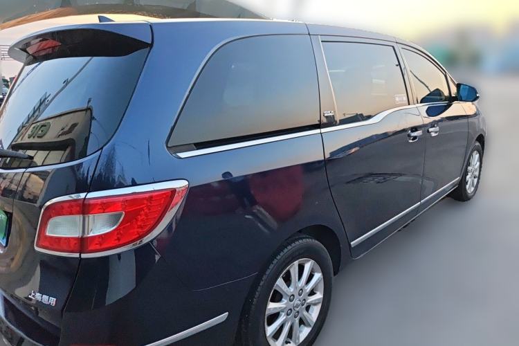 Used Buick GL8 2011 3.0L GT Luxury Business Haoya Edition Rear Right 45 Deg