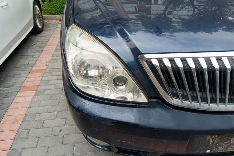 Used Buick GL8 2011 2.4L LT Executive Edition Right Front Headlight