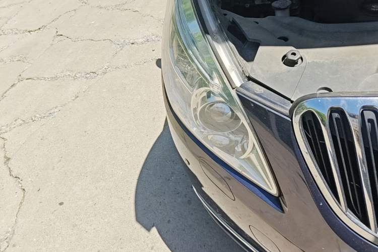 Used Buick GL8 2011 3.0L XT Luxury Business Flagship Edition Right Front Headlight