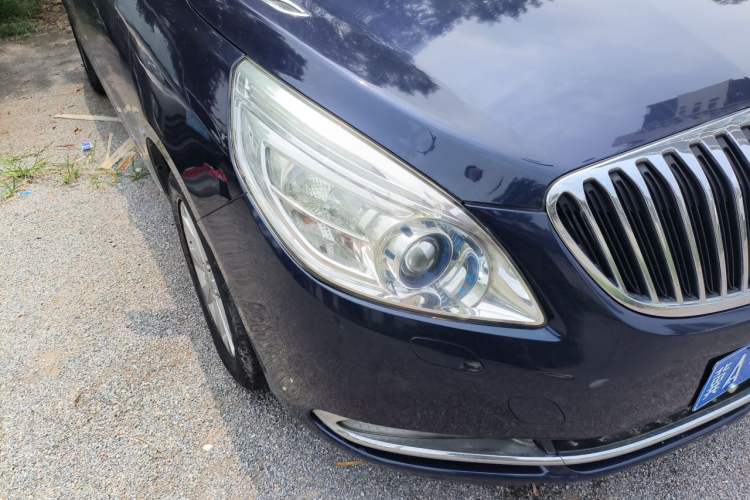 Used Buick GL8 2011 2.4L CT Luxury Business Comfort Edition Right Front Headlight