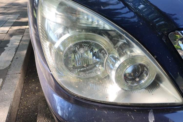 Used Buick GL8 2011 2.4L LT Executive Edition Right Front Headlight