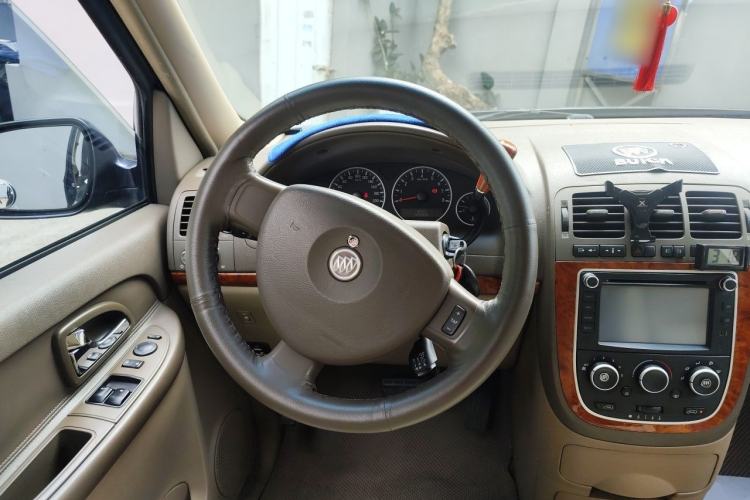 Used Buick GL8 2011 2.4L LT Executive Edition Steering Wheel