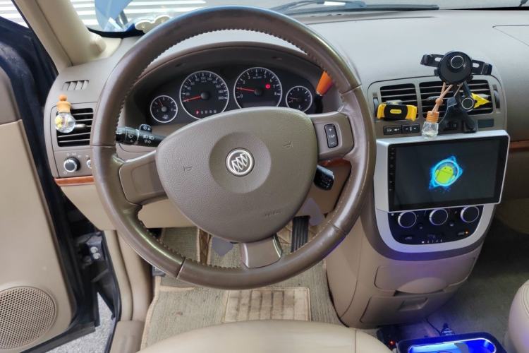 Used Buick GL8 2011 2.4L LT Executive Edition Steering Wheel
