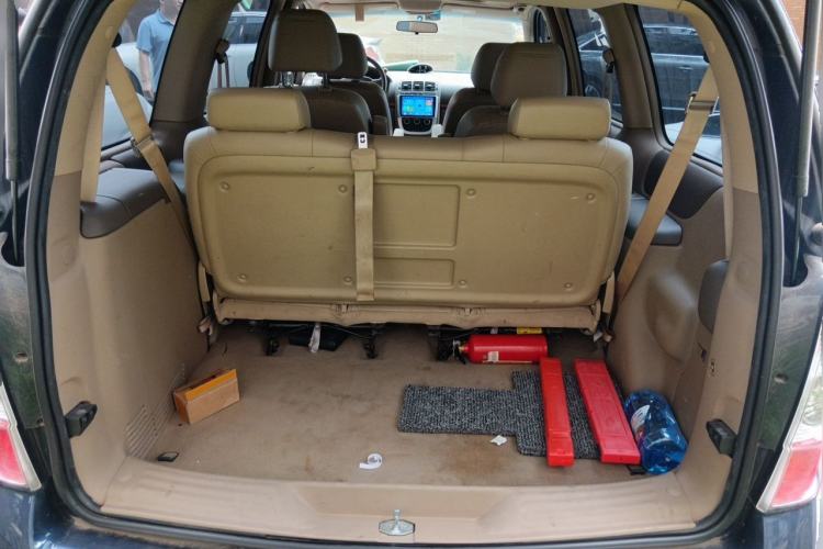 Used Buick GL8 2011 2.4L LT Executive Edition Trunk