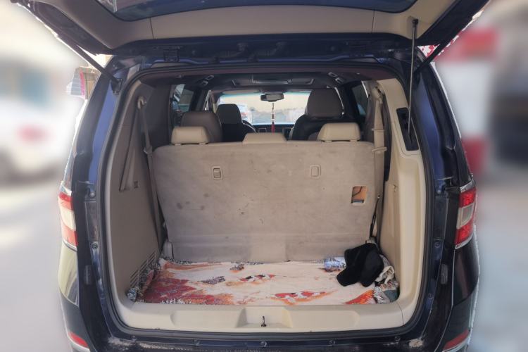 Used Buick GL8 2011 3.0L XT Luxury Business Flagship Edition Trunk