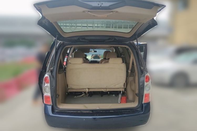 Used Buick GL8 2011 2.4L CT Comfort Edition Trunk