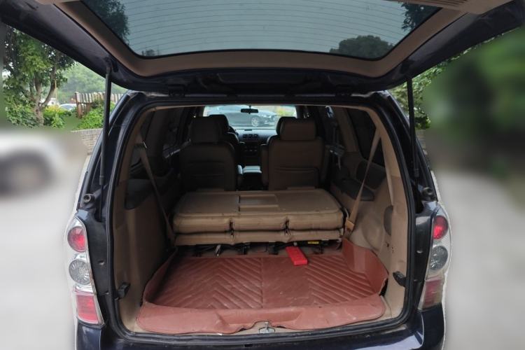 Used Buick GL8 2011 2.4L LT Executive Edition Trunk