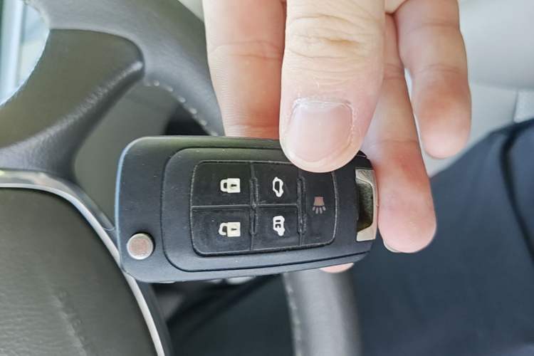 Used Buick GL8 2011 3.0L XT Luxury Business Flagship Edition Vehicle Key
