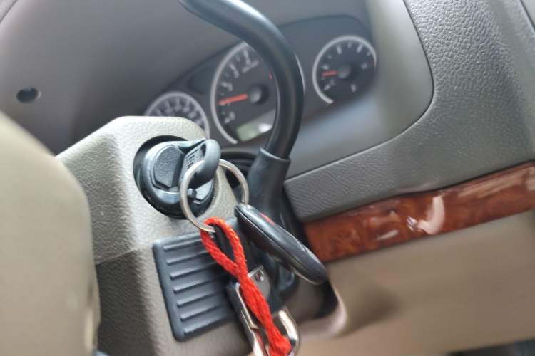Used Buick GL8 2011 2.4L LT Executive Edition Vehicle Key