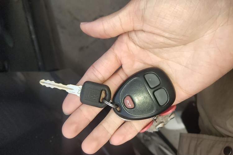 Used Buick GL8 2011 2.4L LT Executive Edition Vehicle Key