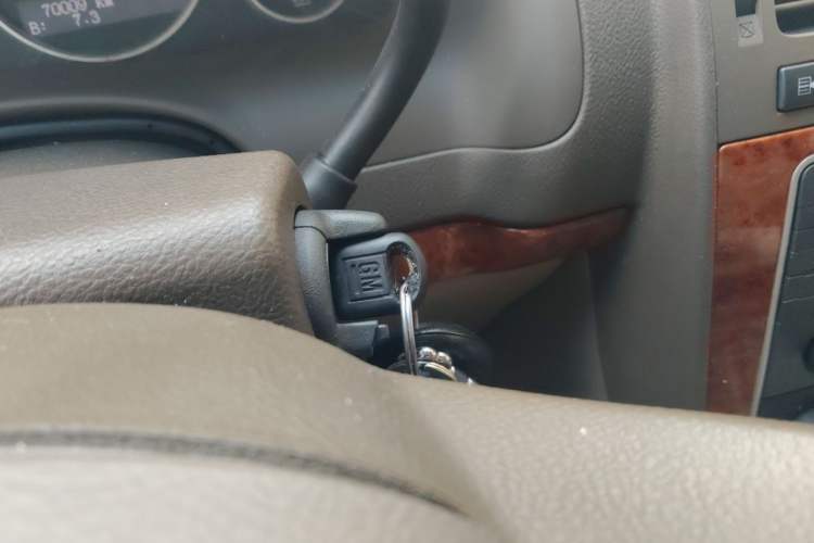 Used Buick GL8 2011 2.4L CT Comfort Edition Vehicle Key