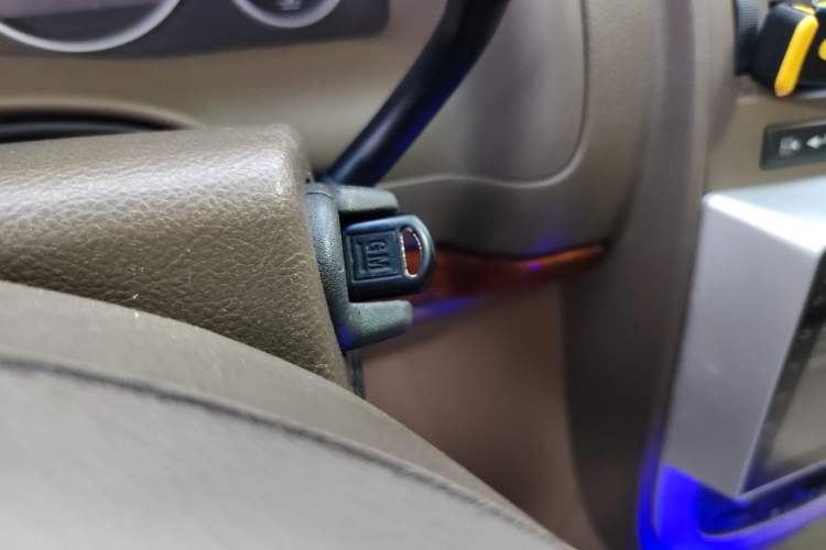 Used Buick GL8 2011 2.4L LT Executive Edition Vehicle Key