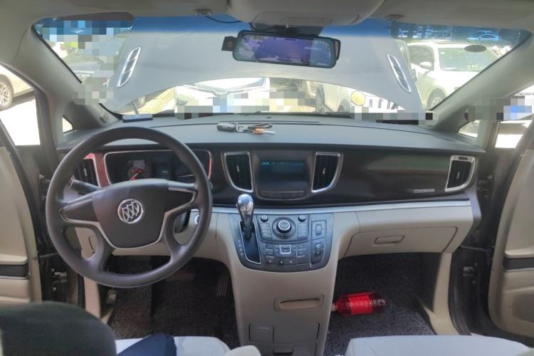 Used Buick GL8 2011 2.4L CT Luxury Business Comfort Edition Center Console