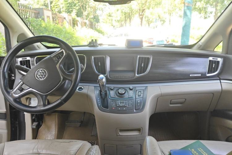 Used Buick GL8 2011 3.0L XT Luxury Business Flagship Edition Center Console