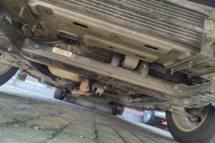 Used Buick GL8 2011 2.4L CT Luxury Business Comfort Edition Chassis Front