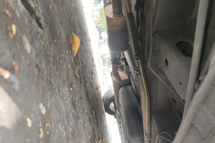 Used Buick GL8 2011 2.4L LT Luxury Business Executive Edition Chassis Front Left