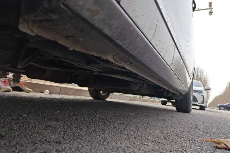 Used Buick GL8 2011 3.0L XT Luxury Business Flagship Edition Chassis Front Left