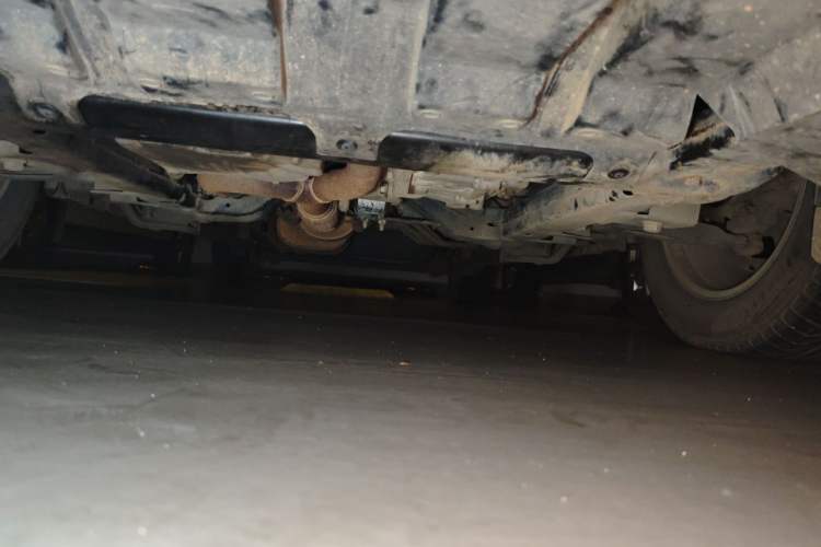 Used Buick GL8 2011 3.0L XT Luxury Business Flagship Edition Chassis Front