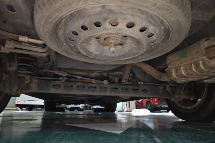 Used Buick GL8 2011 3.0L XT Luxury Business Flagship Edition Chassis Rear