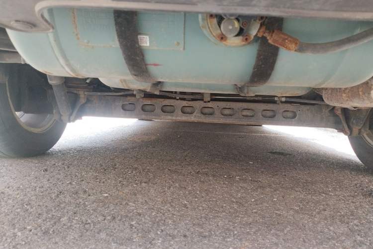 Used Buick GL8 2011 2.4L LT Luxury Business Executive Edition Chassis Rear