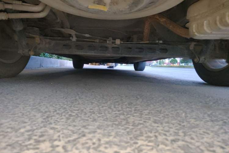 Used Buick GL8 2011 2.4L CT Luxury Business Comfort Edition Chassis Rear
