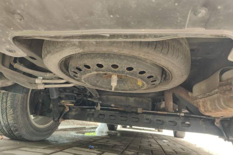 Used Buick GL8 2011 2.4L CT Luxury Business Comfort Edition Chassis Rear