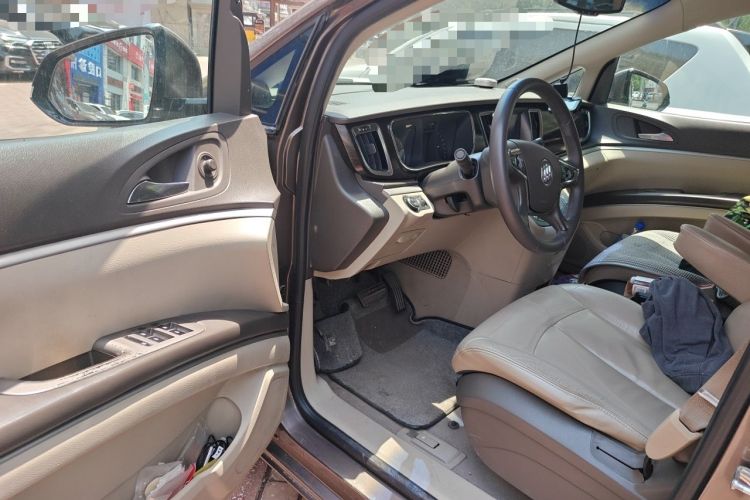 Used Buick GL8 2011 2.4L LT Luxury Business Executive Edition Driver Seat