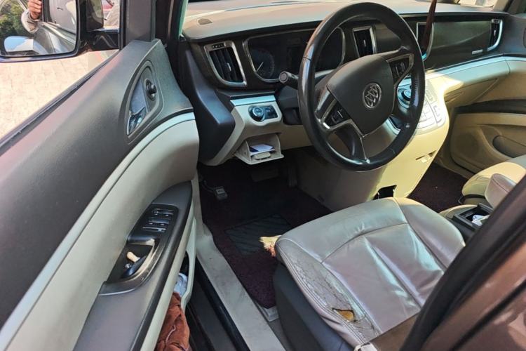 Used Buick GL8 2011 2.4L CT Luxury Business Comfort Edition Driver Seat