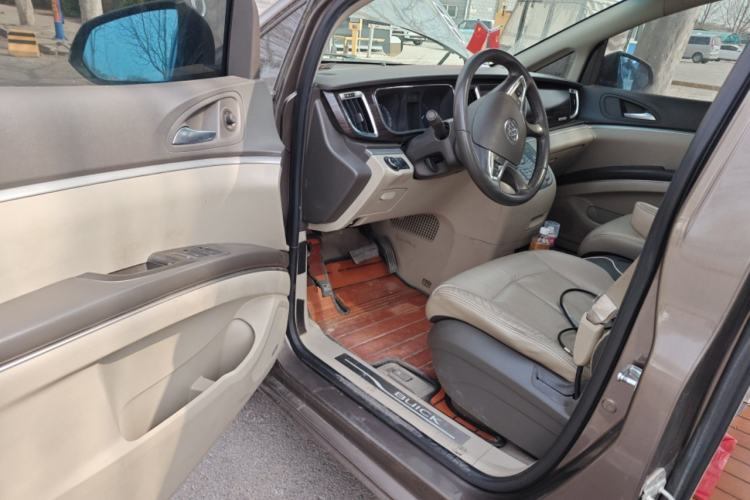 Used Buick GL8 2011 3.0L XT Luxury Business Flagship Edition Driver Seat